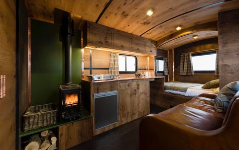 Clover shepherd's hut exterior